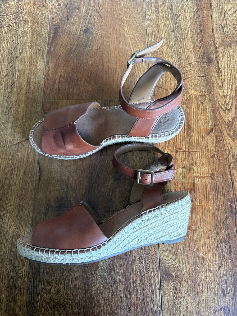 Clarks Espadrilles Size 7.5